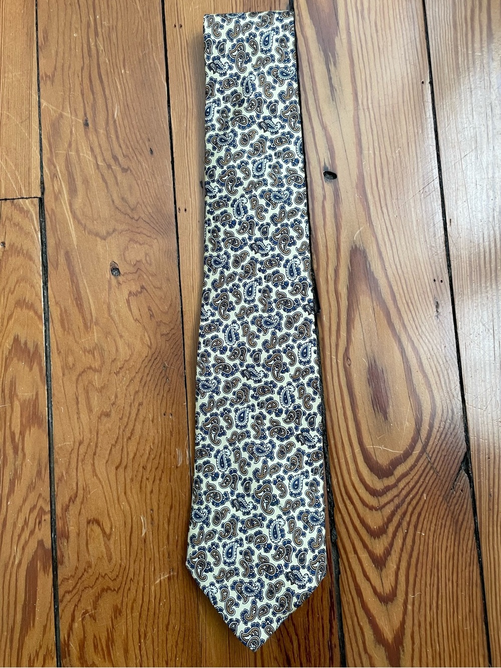 Christian Dior Vintage Yellow/ Blue Paisley Classic Silk Tie